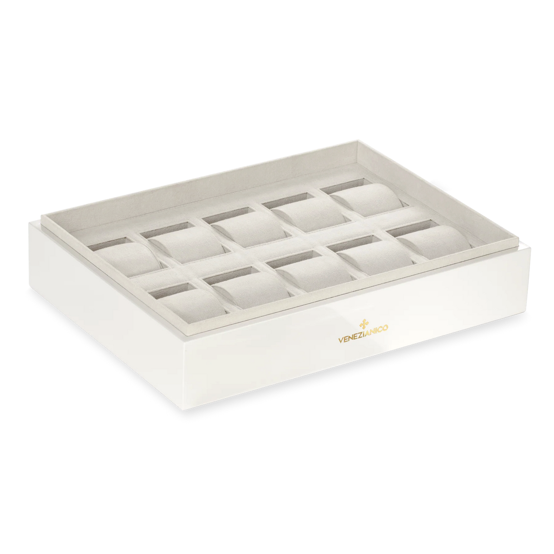 Venetian Collectible case
