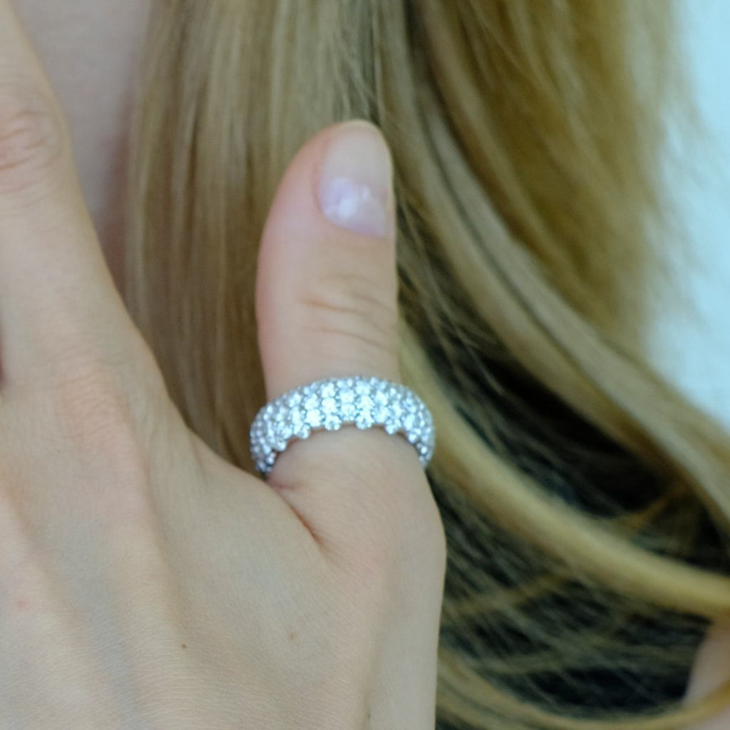 Zydo petite bague élastique avec dôme diamant en or jaune 55171