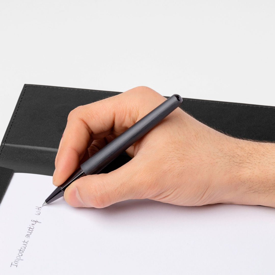 Hugo Boss Contour Iconic HSH3415D ballpoint pen