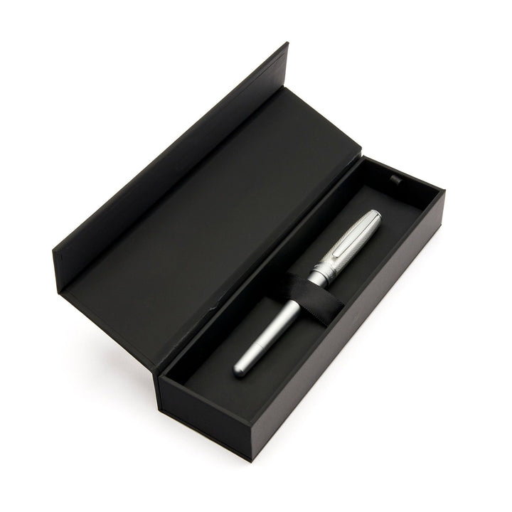 Hugo Boss Essential Metal Silver Füllfederhalter HSY4872C