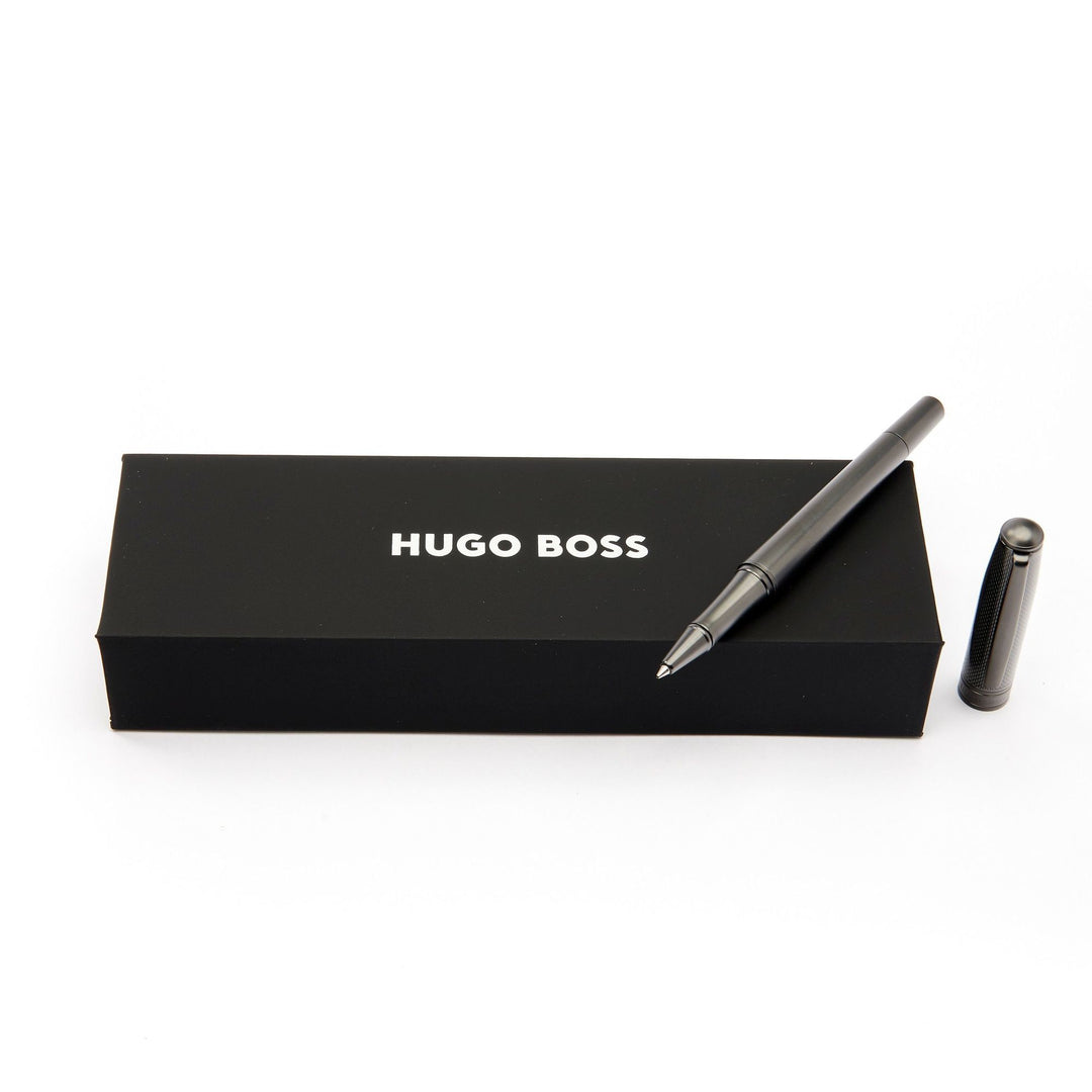 Hugo Boss Essential Metal Gun Tintenroller HSY4875D