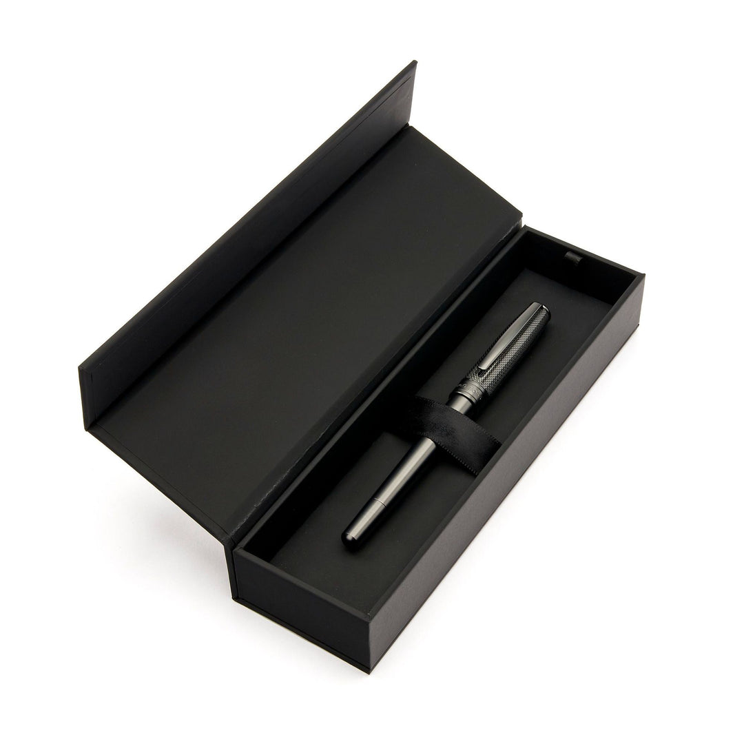 Hugo Boss Essential Metal Gun Tintenroller HSY4875D