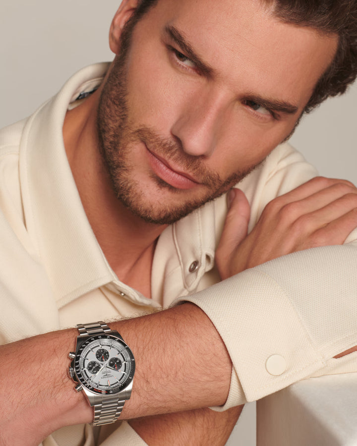 Reloj Longines New Conquest 42mm plateado automático acero L3.835.4.72.6