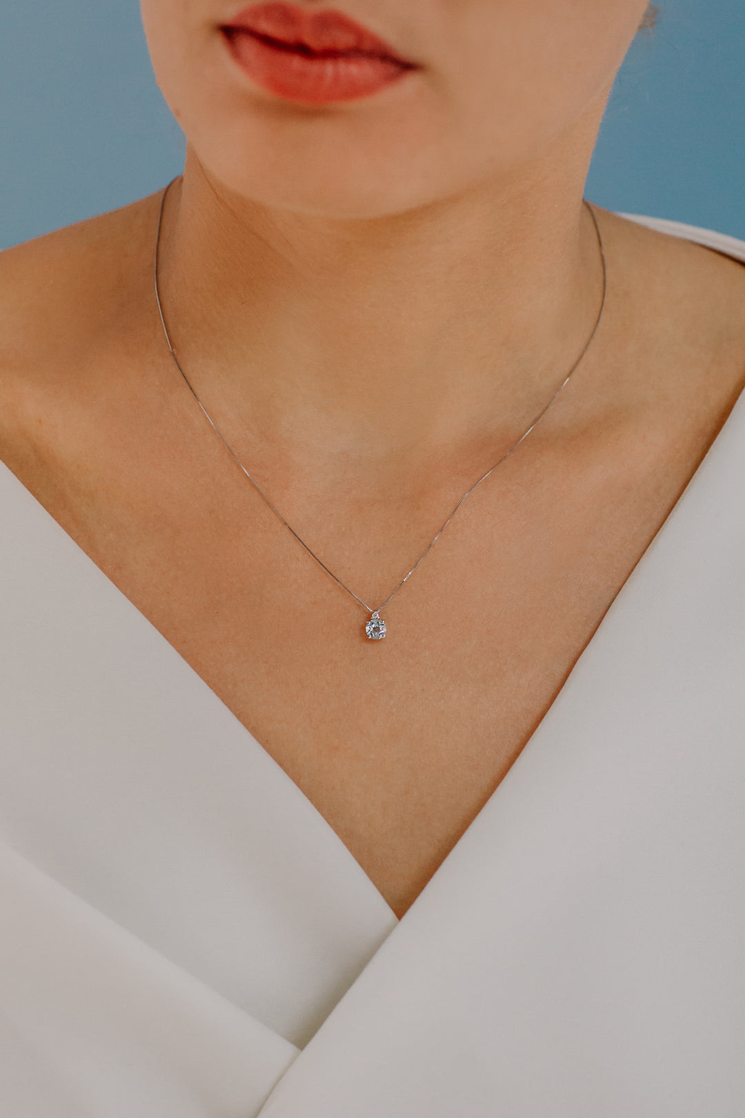 Collier rond Comete en or, diamants et aigue-marine GLQ264