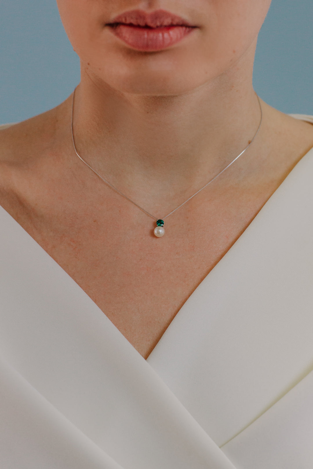 Comete Collana in Oro Perle e Smeraldo tondo GLP615