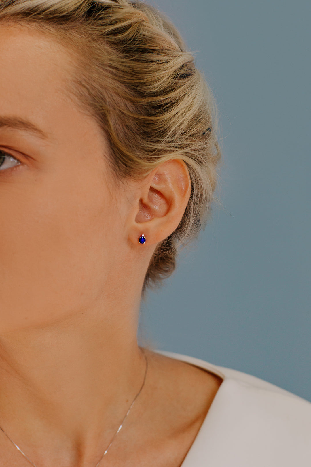 Comete Gold Earrings with Round Blue Diamonds and Sapphires ORB880