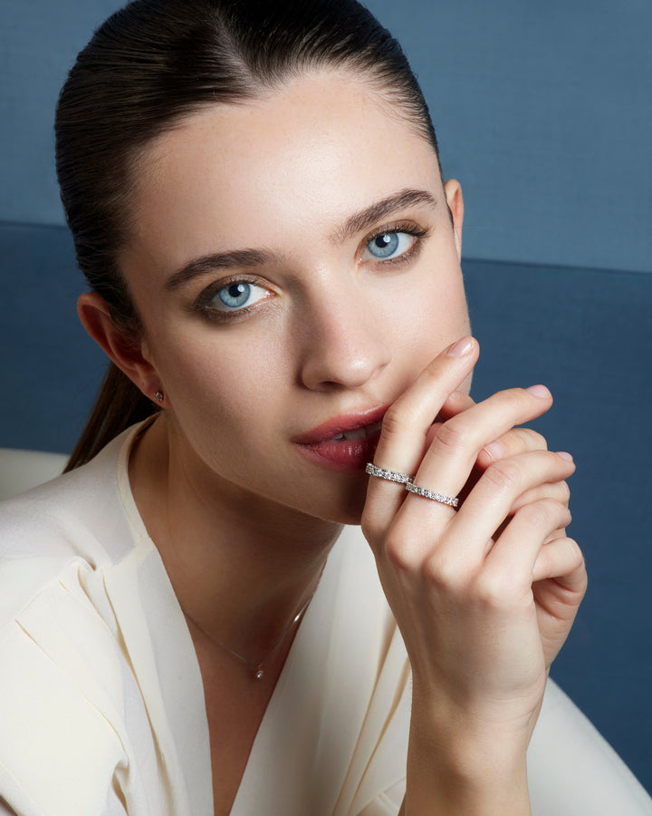 Bague Comète en or blanc 750‰ et diamants ANB2681