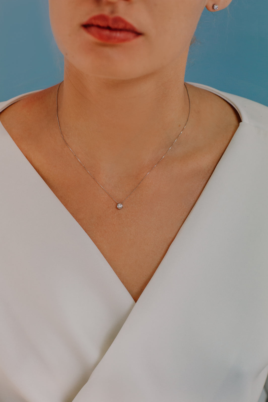 Comete Collana Punto luce tondo in Oro e Diamante GLB1422
