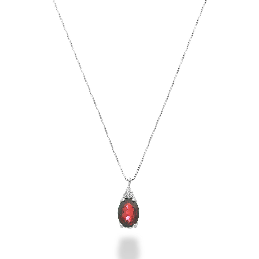 Mikiko cl 9k ruby ​​n. 7x5 oval with three diamonds MD5189R4RBN080