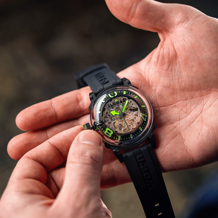 U-BOAT-Uhr U-65 44 mm grüner Automatikstahl schwarz PVD-Finish 3347